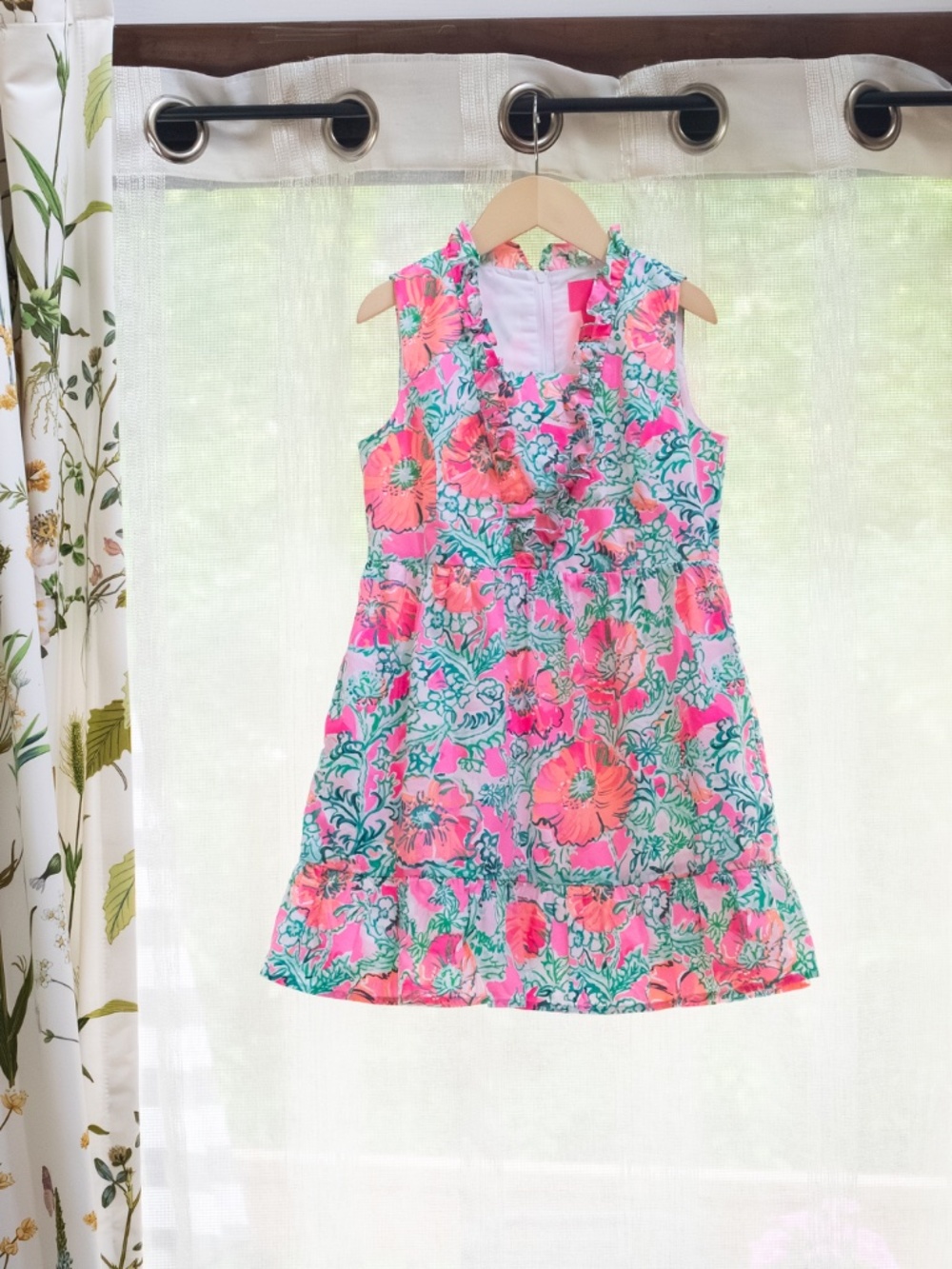 Lilly Pulitzer Girls Summer Dress - Picture 9 of 9